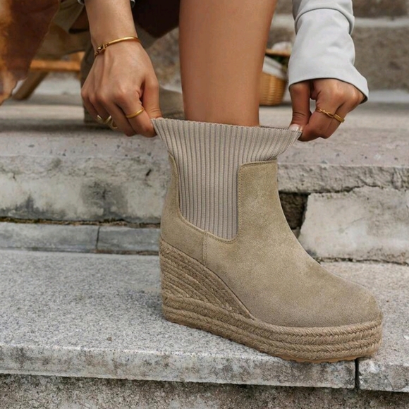 Women's Fashion Slip-On Solid Color Elastic Comfortable Hidden Wedge Ankle Boots - Picture 4 of 5